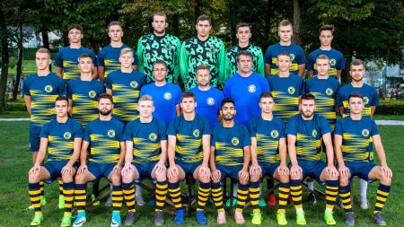 9 Ekipa mladincev NK Brinje